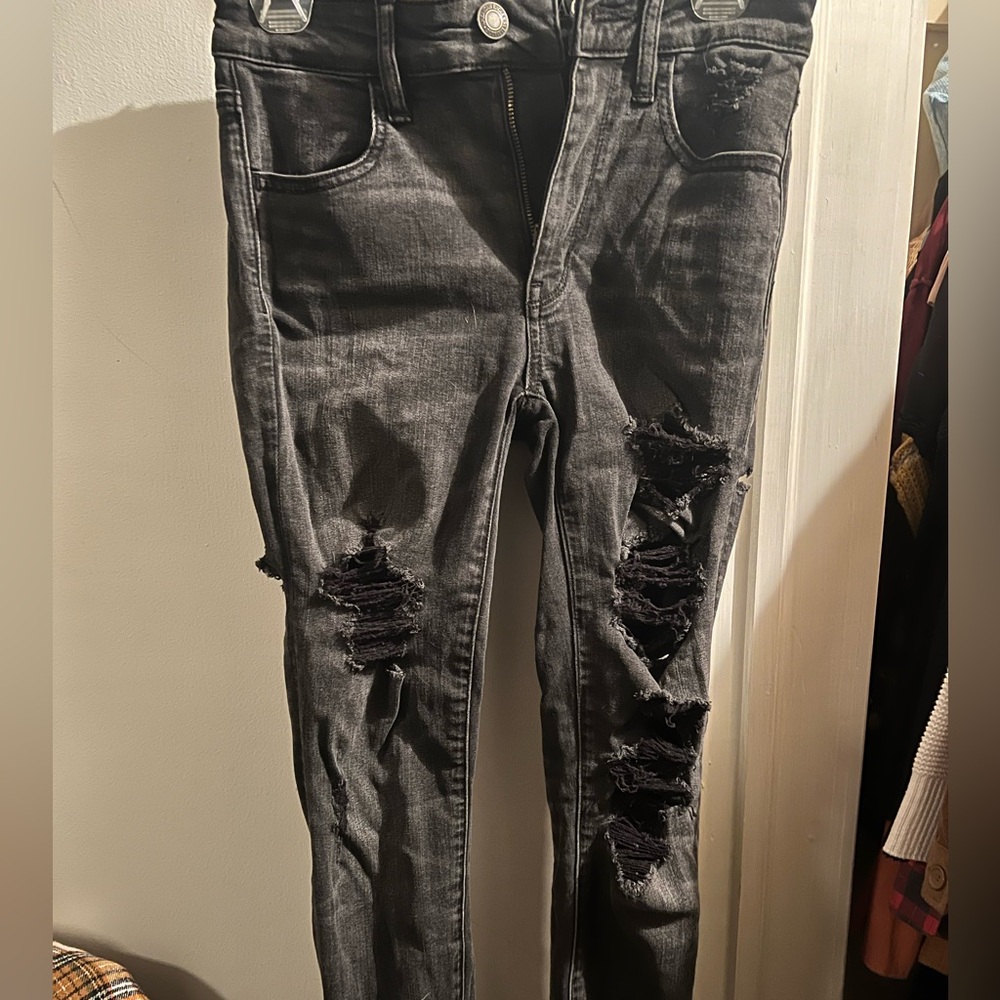 Stylish Black Distressed Women's Jeans